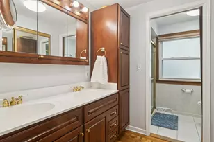 1102 E Waverly Dr, Arlington Heights, IL 60004 - Photo 22