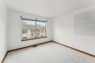 2239 Seaver Ln, Hoffman Estates, IL 60169 - Photo 16