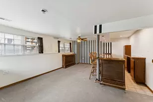 2239 Seaver Ln, Hoffman Estates, IL 60169 - Photo 24