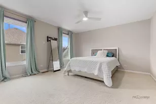 2955 Roslyn Ln E, Buffalo Grove, IL 60089 - Photo 28