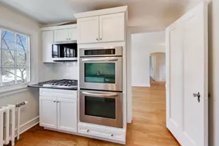 555 Hill Terrace, Winnetka, IL 60093 - Photo 8