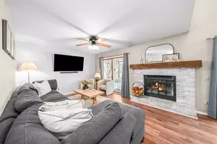 174 Edgewater Ct, Montgomery, IL 60538 - Photo 8