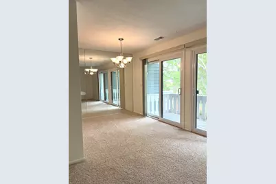 225 Deerpath Court #C2, Schaumburg, IL 60193 - Photo 4