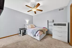 5802 Fieldstone Trail, McHenry, IL 60050 - Photo 16