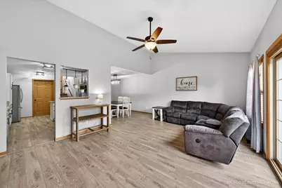 5802 Fieldstone Trail #5802, McHenry, IL 60050 - Photo 8