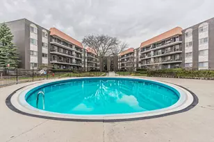 4901 Golf Rd, Skokie, IL 60077 - Photo 26