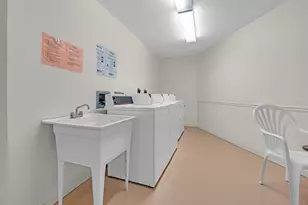 4901 Golf Rd, Skokie, IL 60077 - Photo 24