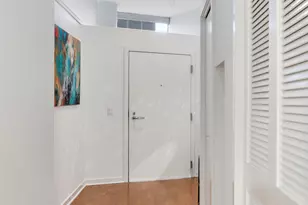 333 N Canal St, Chicago, IL 60606 - Photo 4