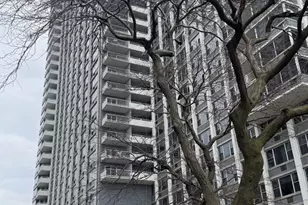 4250 N Marine Dr, Chicago, IL 60613 - Photo 1