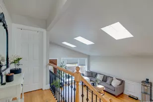 51 W Rozanne Dr, Addison, IL 60101 - Photo 8