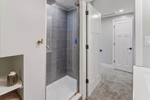 3426 N Albany Ave, Chicago, IL 60618 - Photo 30