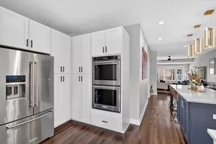 3426 N Albany Ave, Chicago, IL 60618 - Photo 16