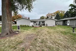 1809 22nd Ave, Sterling, IL 61081 - Photo 22