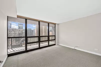 10 E Ontario Street #3702, Chicago, IL 60611 - Photo 8