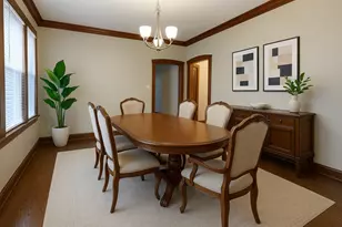 8512 S Manistee Ave, Chicago, IL 60617 - Photo 4