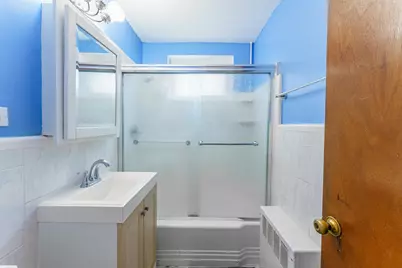 6035 N Damen Avenue #109, Chicago, IL 60659 - Photo 8