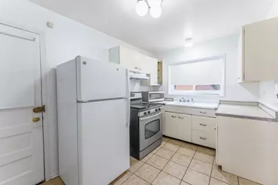 6035 N Damen Avenue #109, Chicago, IL 60659 - Photo 14