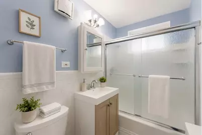 6035 N Damen Avenue #109, Chicago, IL 60659 - Photo 10