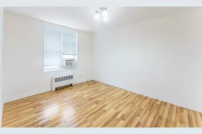 6035 N Damen Avenue #109, Chicago, IL 60659 - Photo 4