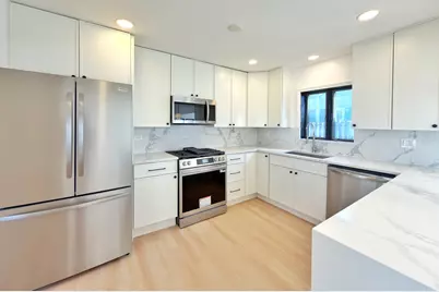 219 E Berkshire Avenue, Lombard, IL 60148 - Photo 18