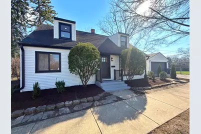 219 E Berkshire Avenue, Lombard, IL 60148 - Photo 1