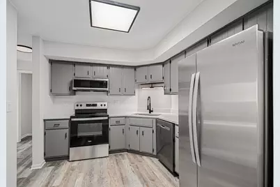 319 Dunning Avenue #3A, West Dundee, IL 60118 - Photo 8