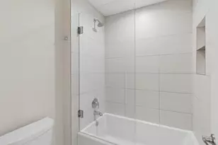 1659 N Belmont Ct, Arlington Heights, IL 60004 - Photo 18
