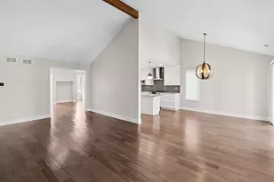 1659 N Belmont Ct, Arlington Heights, IL 60004 - Photo 4