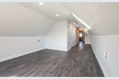 4226 N Bernard Street #2, Chicago, IL 60618 - Photo 8