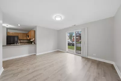 3447 Ridgeland Avenue #104, Berwyn, IL 60402 - Photo 4