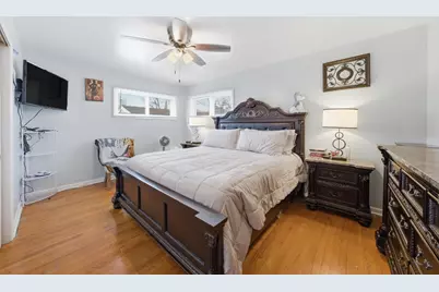 17218 Hillside Avenue, Hazel Crest, IL 60429 - Photo 12