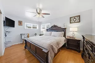 17218 Hillside Ave, Hazel Crest, IL 60429 - Photo 12