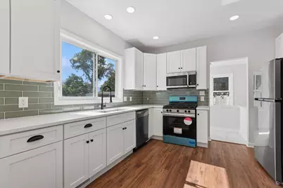 1015 Oakland Avenue, Joliet, IL 60435 - Photo 4