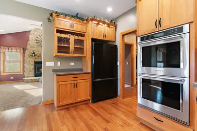 22011 Pringle Drive, Marengo, IL 60152 - Photo 12