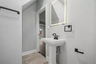 8030 S Constance Ave, Chicago, IL 60617 - Photo 16