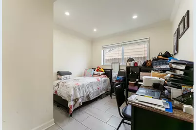 216 W Jeffery Avenue, Wheeling, IL 60090 - Photo 18