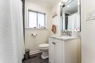 216 W Jeffery Ave, Wheeling, IL 60090 - Photo 16