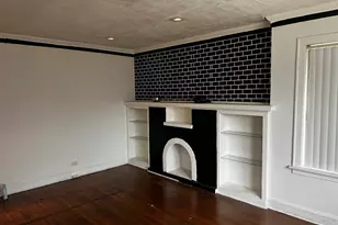 8226 S Paulina St, Chicago, IL 60620 - Photo 2