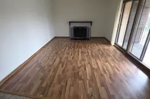 9950 Treetop Dr, Orland Park, IL 60462 - Photo 2