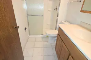 9950 Treetop Dr, Orland Park, IL 60462 - Photo 8