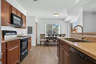 7120 Center Ave, Hanover Park, IL 60133 - Photo 8