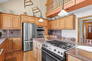 2204 Edgewater Pl, Champaign, IL 61822 - Photo 16