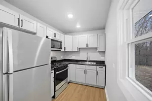 591 Andover St, Chicago Heights, IL 60411 - Photo 4