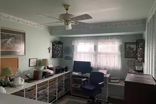 6013 Ridgeway Dr, Woodridge, IL 60517 - Photo 10