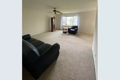 6013 Ridgeway Drive, Woodridge, IL 60517 - Photo 2