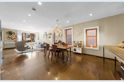 2334 W Medill Avenue, Chicago, IL 60647 - Photo 6