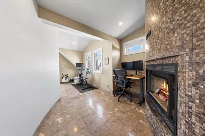 2334 W Medill Avenue, Chicago, IL 60647 - Photo 20