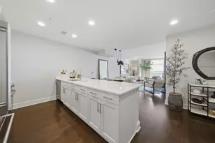 850 N Lake Shore Dr, Chicago, IL 60611 - Photo 18