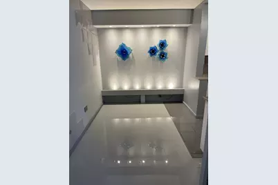 234 E Bailey Road #D, Naperville, IL 60565 - Photo 4