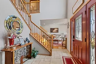 11804 Long Run Dr, Orland Park, IL 60467 - Photo 2